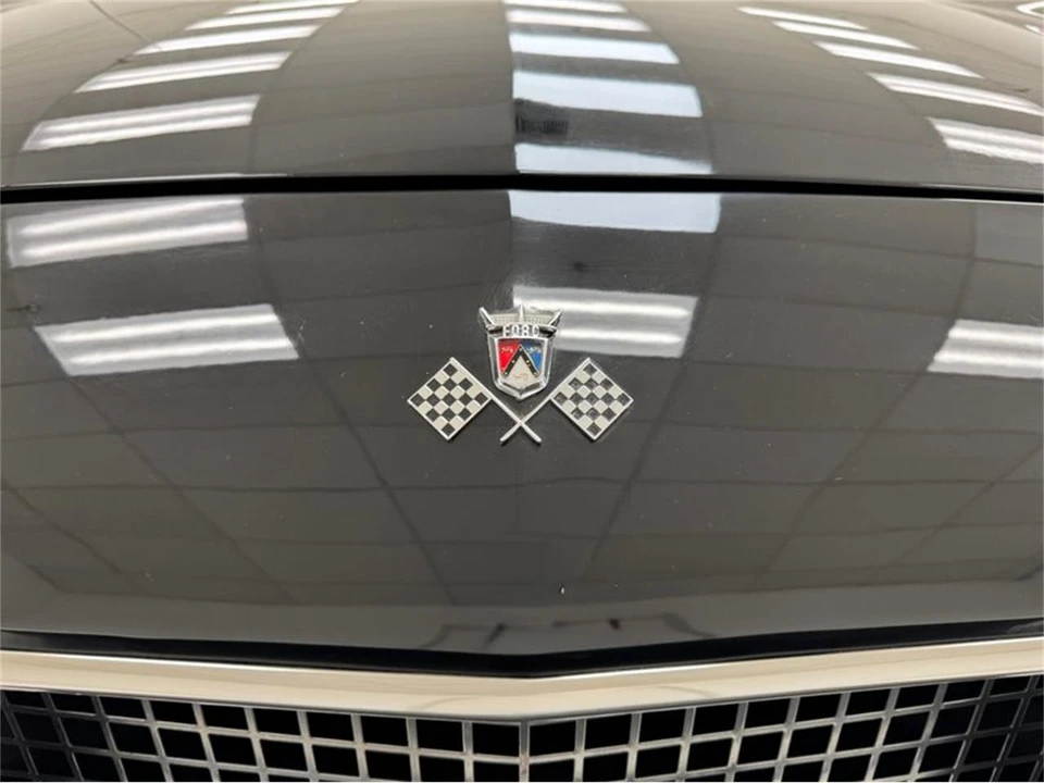 1955 Ford Thunderbird 1st Gen - Image 16 of 31