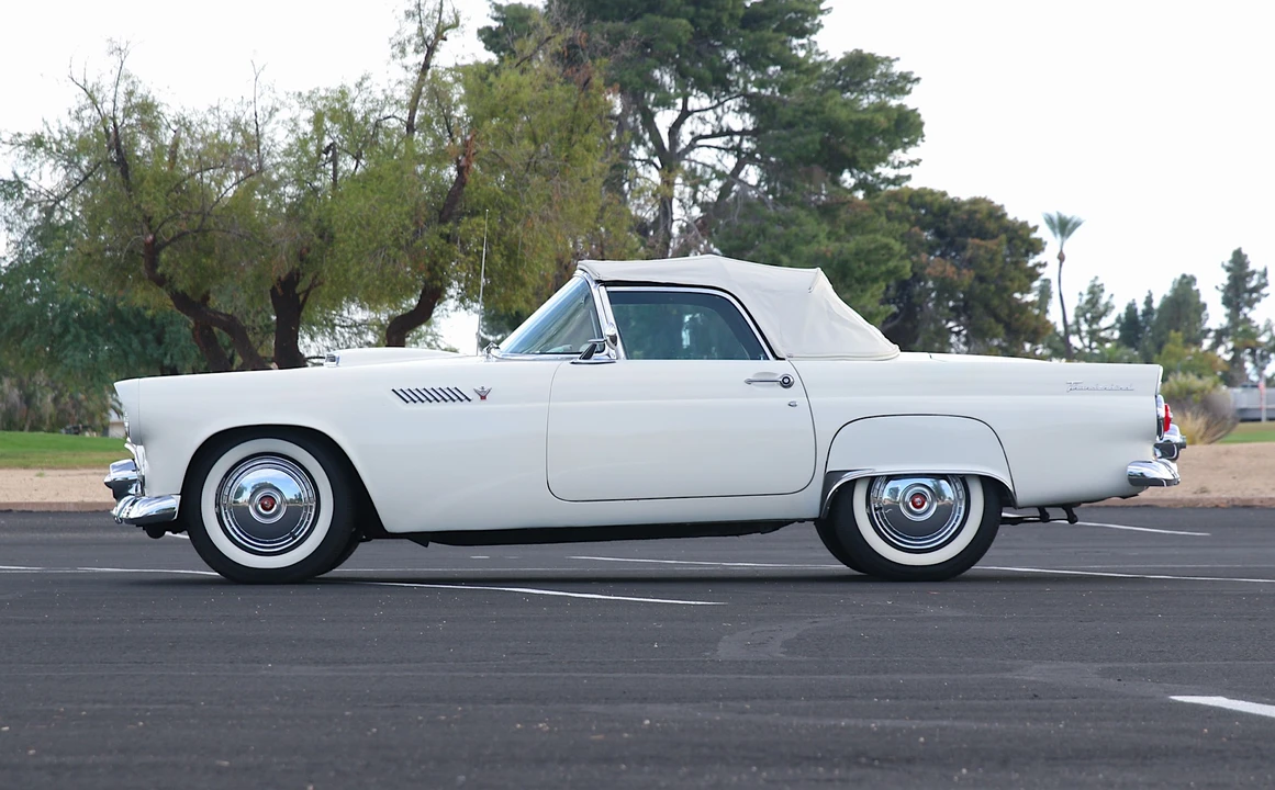 1955 Ford Thunderbird 1st Gen - Image 22 of 31