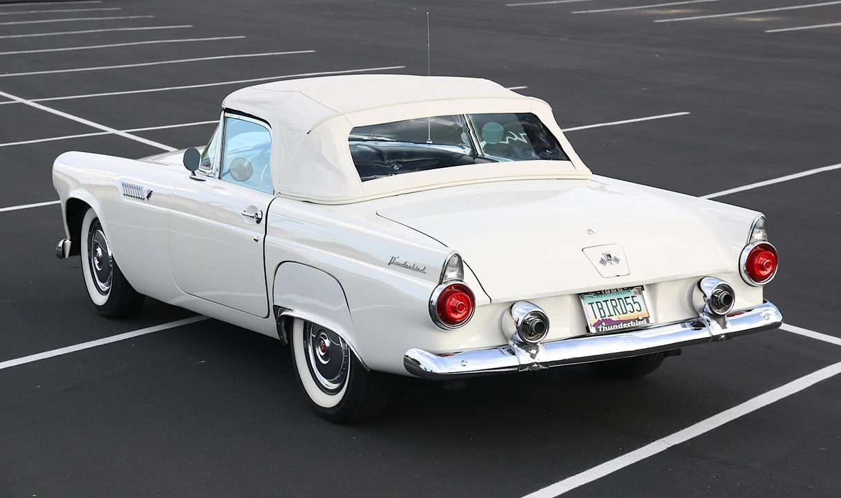 1955 Ford Thunderbird 1st Gen - Image 23 of 31