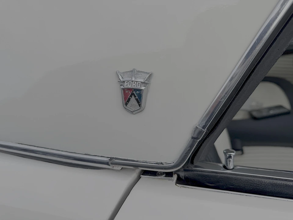 1955 Ford Thunderbird 1st Gen - Image 29 of 31