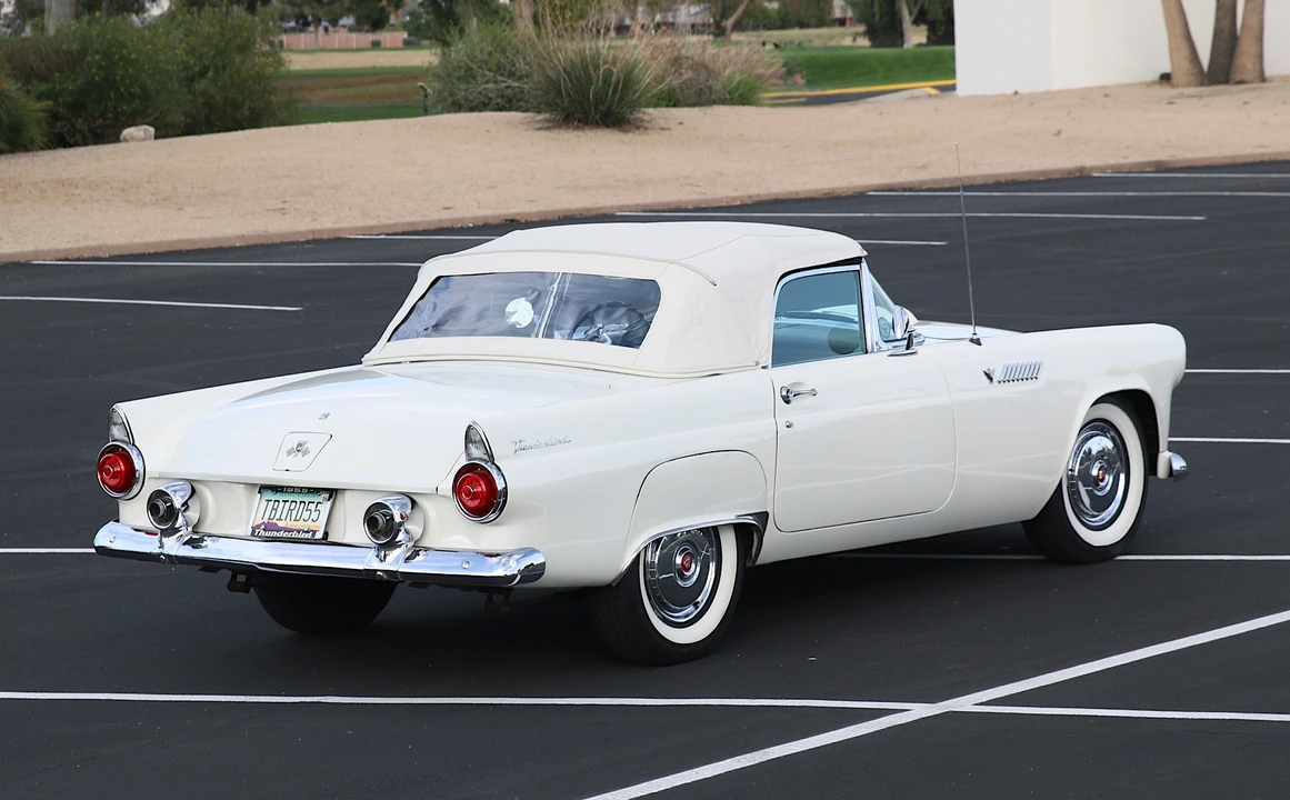 1955 Ford Thunderbird 1st Gen - Image 24 of 31