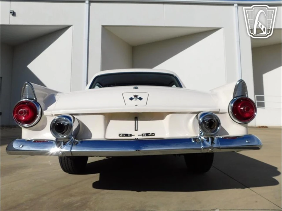1955 Ford Thunderbird 1st Gen - Image 21 of 31