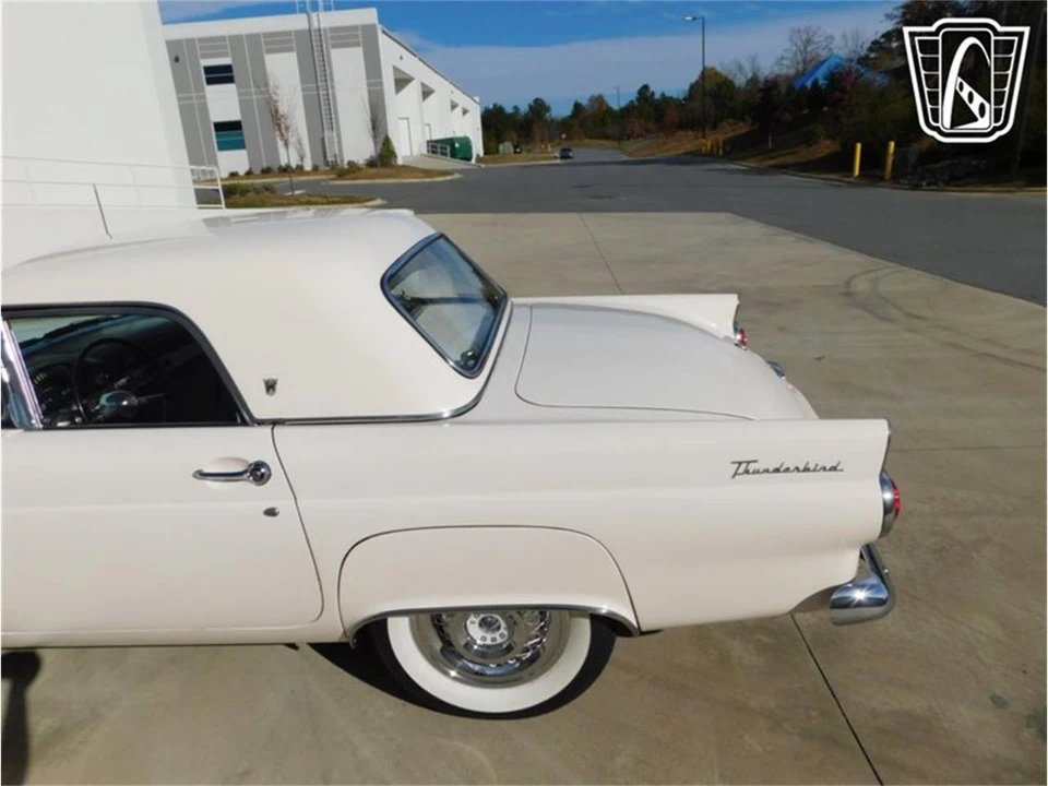 1955 Ford Thunderbird 1st Gen - Image 17 of 31