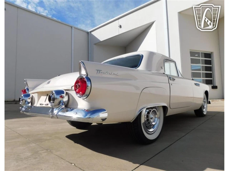 1955 Ford Thunderbird 1st Gen - Image 24 of 31