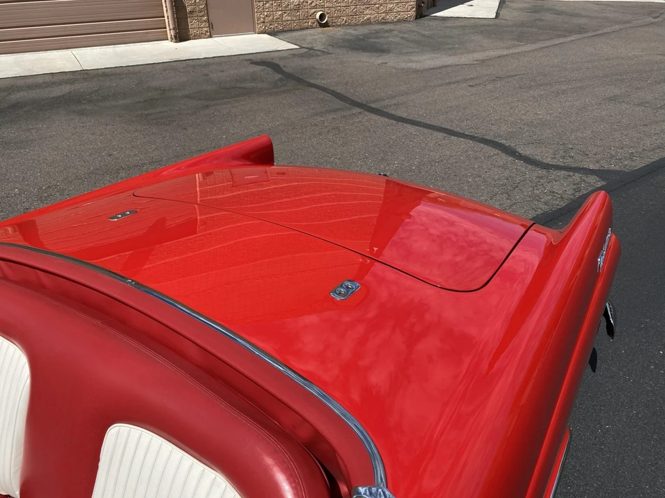 1955 Ford Thunderbird 1st Gen - Image 26 of 31
