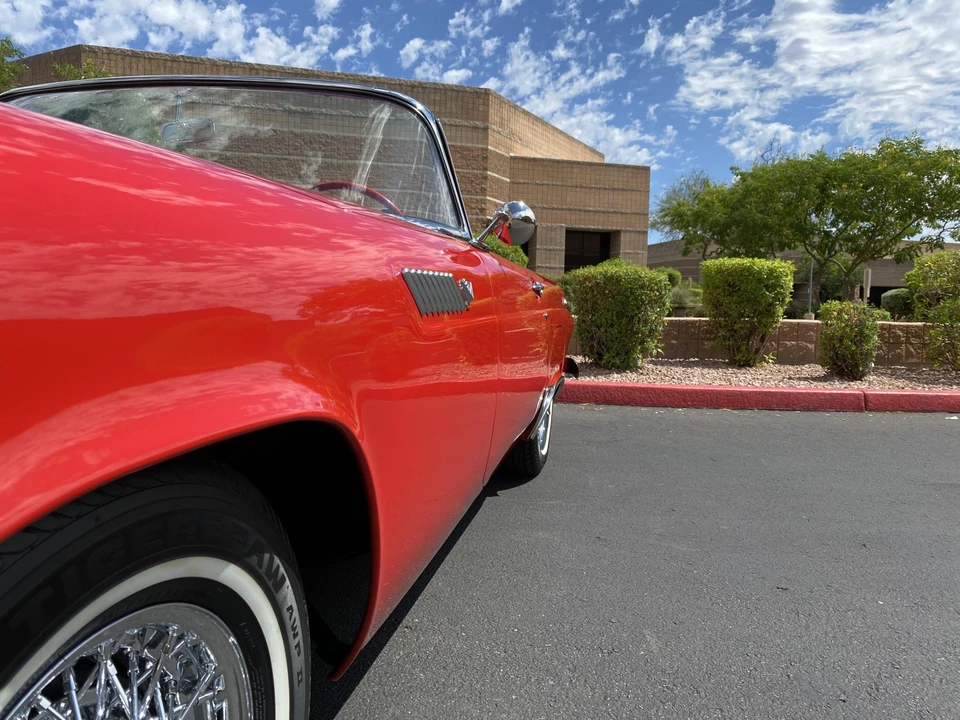 1955 Ford Thunderbird 1st Gen - Image 28 of 31