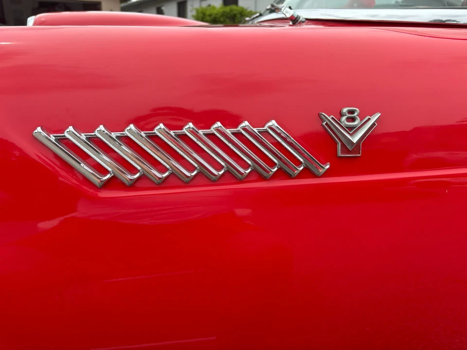 1955 Ford Thunderbird 1st Gen - Image 21 of 31
