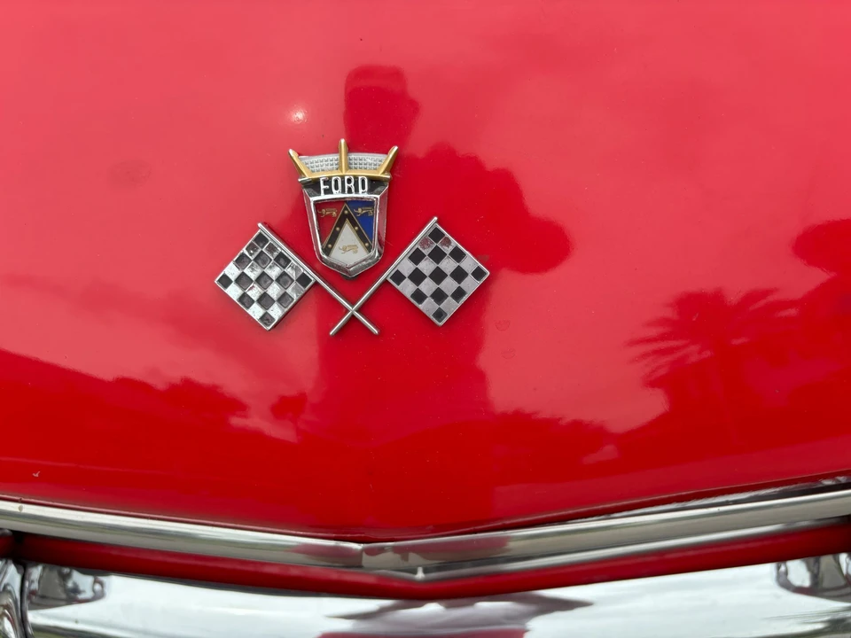 1955 Ford Thunderbird 1st Gen - Image 18 of 31