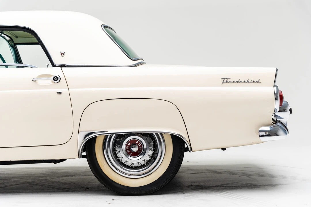 1955 Ford Thunderbird 1st Gen - Image 22 of 31