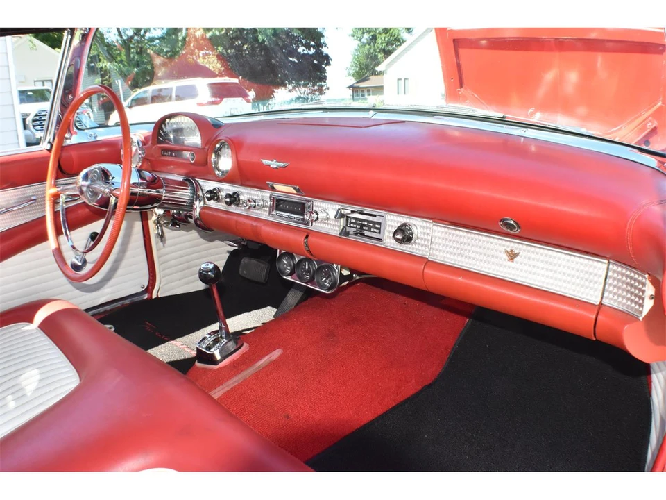1955 Ford Thunderbird 1st Gen - Image 28 of 31