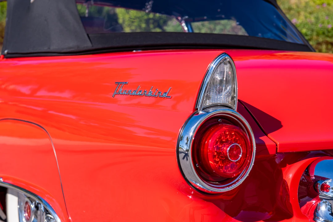 1955 Ford Thunderbird 1st Gen - Image 20 of 31
