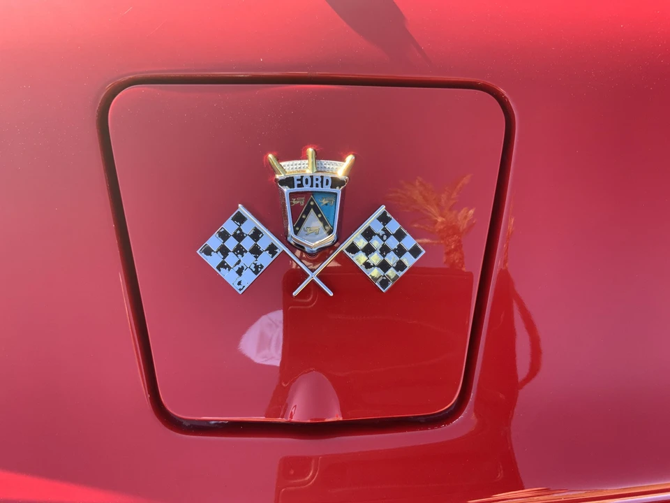 1955 Ford Thunderbird 1st Gen - Image 22 of 31