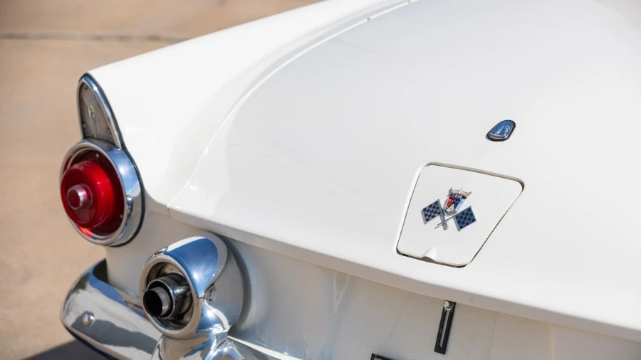 1955 Ford Thunderbird 1st Gen - Image 17 of 25