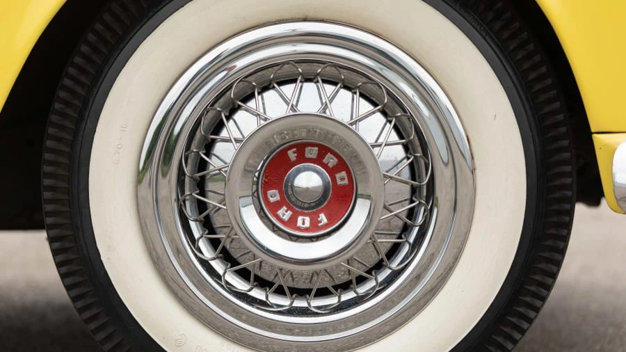 1955 Ford Thunderbird 1st Gen - Image 21 of 24