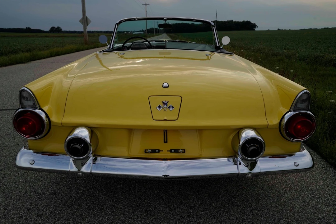 1955 Ford Thunderbird 1st Gen - Image 19 of 31