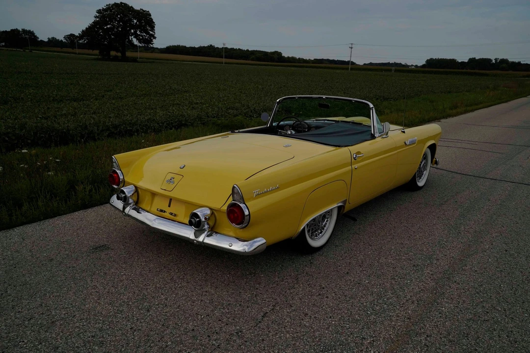 1955 Ford Thunderbird 1st Gen - Image 21 of 31