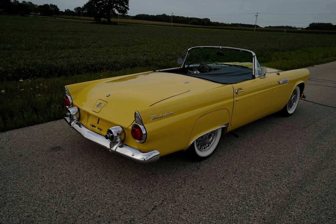 1955 Ford Thunderbird 1st Gen - Image 26 of 31