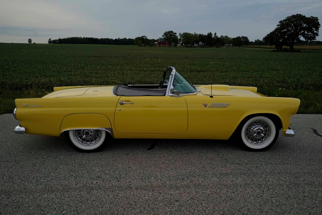 1955 Ford Thunderbird 1st Gen - Image 29 of 31