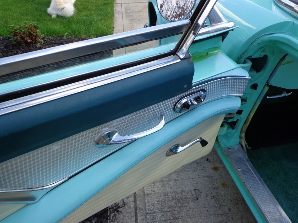 1955 Ford Thunderbird 1st Gen - Image 11 of 31