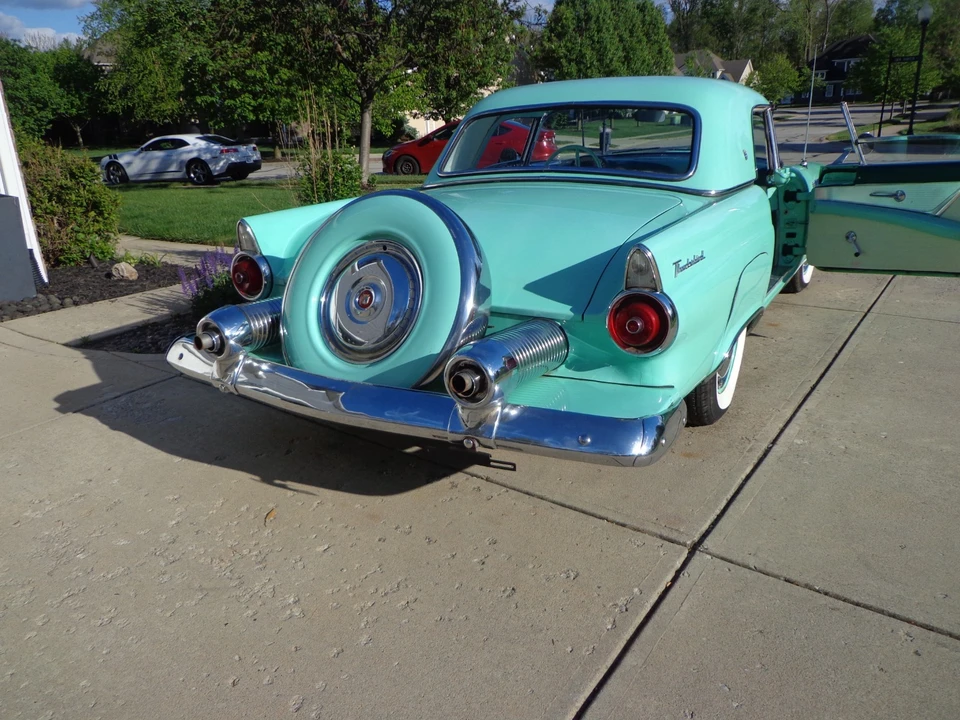 1955 Ford Thunderbird 1st Gen - Image 24 of 31