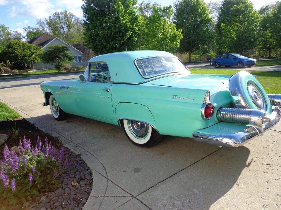 1955 Ford Thunderbird 1st Gen - Image 26 of 31