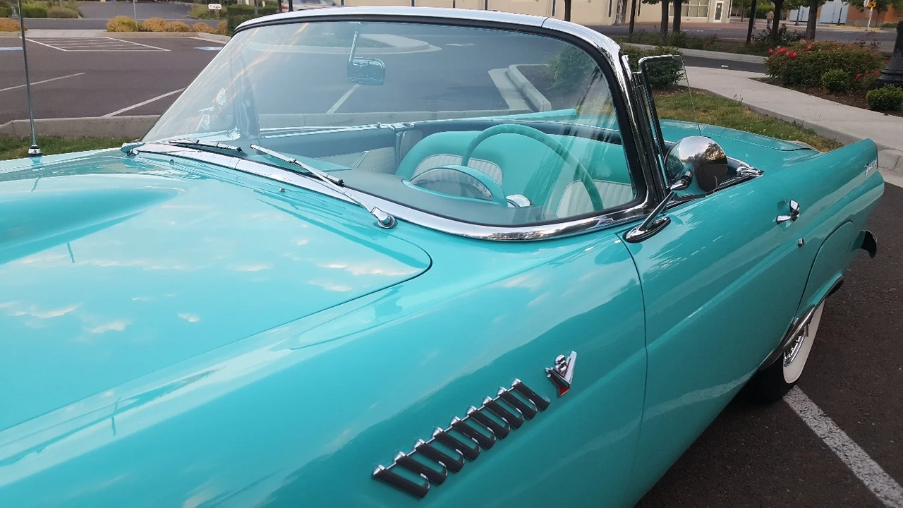 1955 Ford Thunderbird 1st Gen - Image 17 of 31