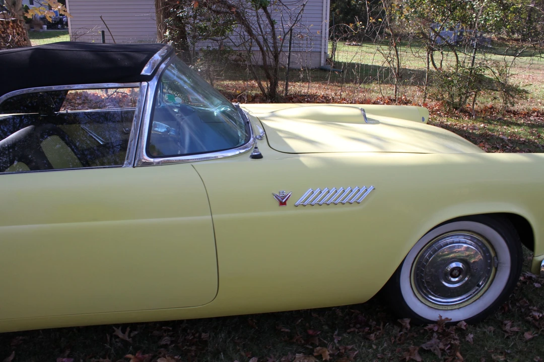 1955 Ford Thunderbird 1st Gen - Image 20 of 31