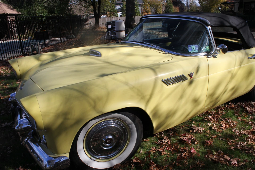 1955 Ford Thunderbird 1st Gen - Image 17 of 31