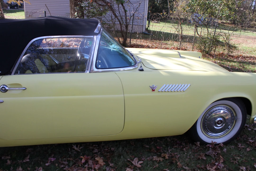 1955 Ford Thunderbird 1st Gen - Image 21 of 31