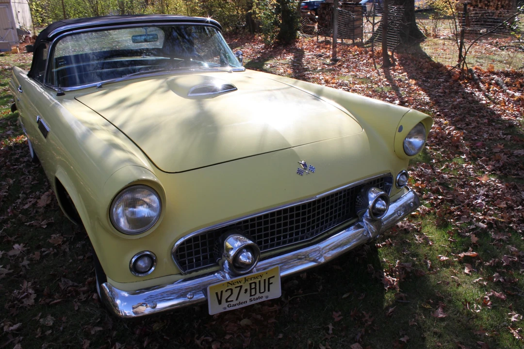 1955 Ford Thunderbird 1st Gen - Image 23 of 31