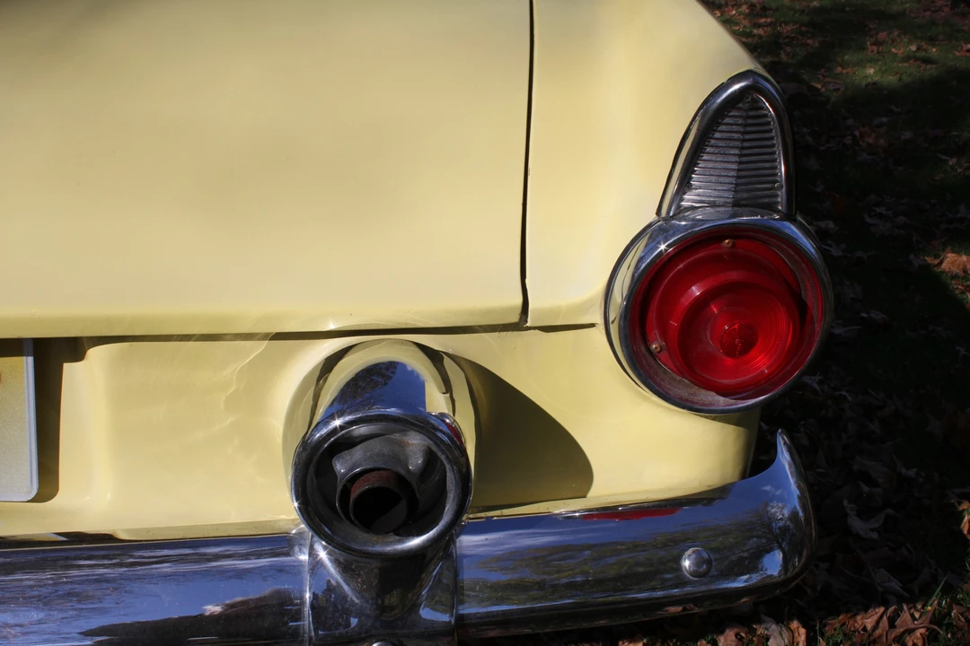 1955 Ford Thunderbird 1st Gen - Image 30 of 31