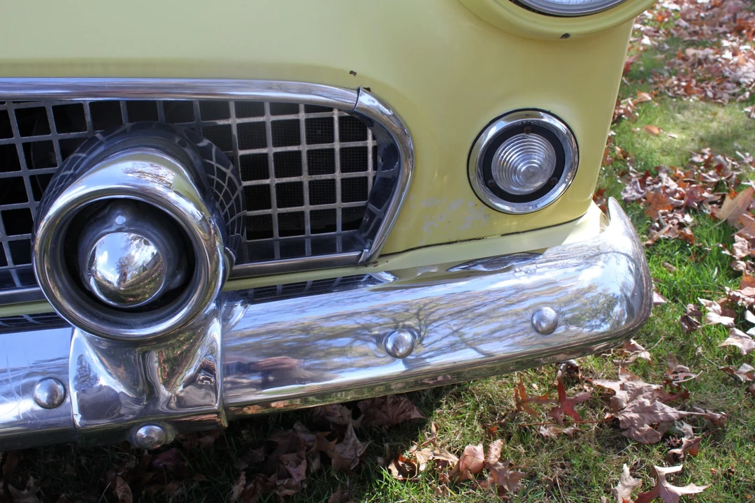 1955 Ford Thunderbird 1st Gen - Image 26 of 31