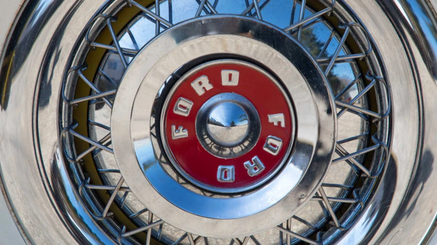 1955 Ford Thunderbird 1st Gen - Image 18 of 19