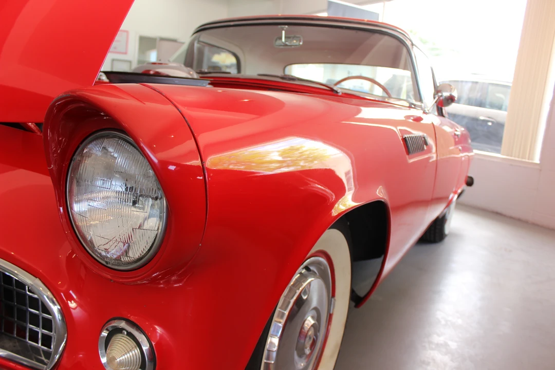 1955 Ford Thunderbird 1st Gen - Image 26 of 31