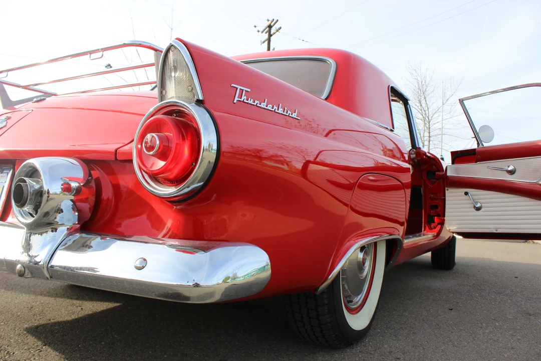 1955 Ford Thunderbird 1st Gen - Image 24 of 31