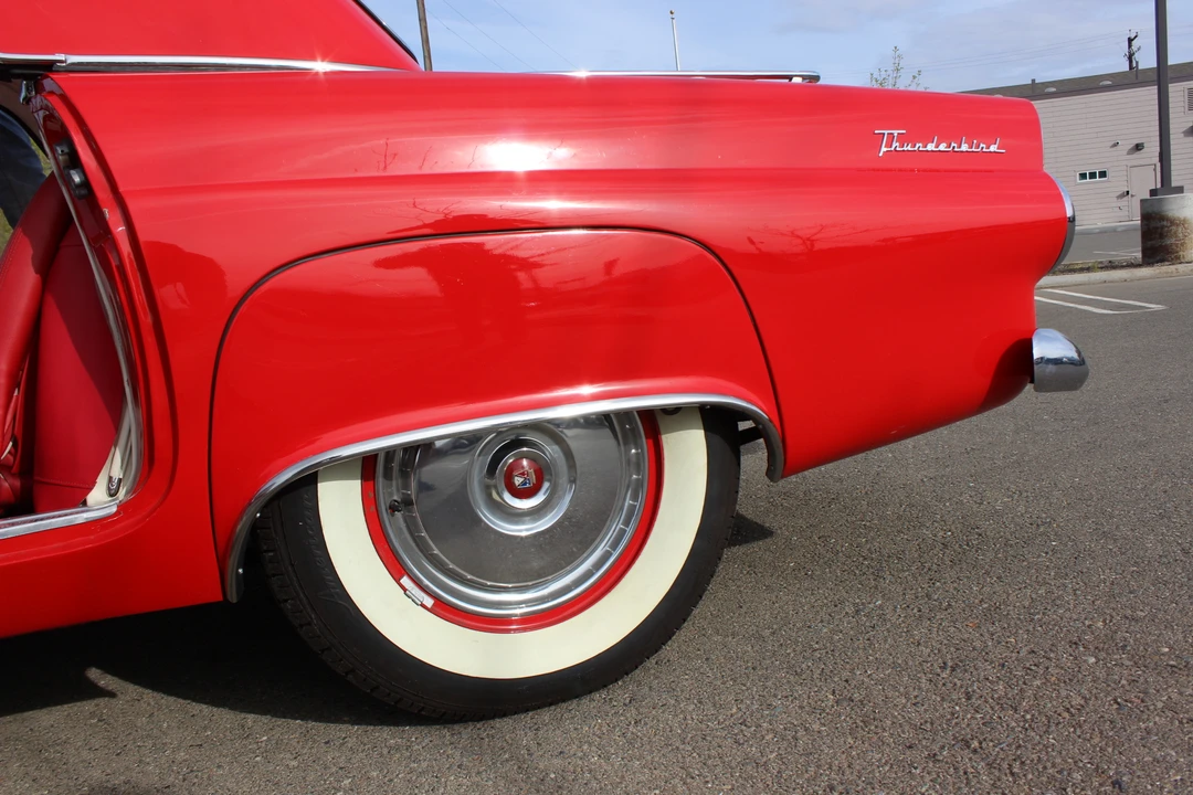 1955 Ford Thunderbird 1st Gen - Image 20 of 31