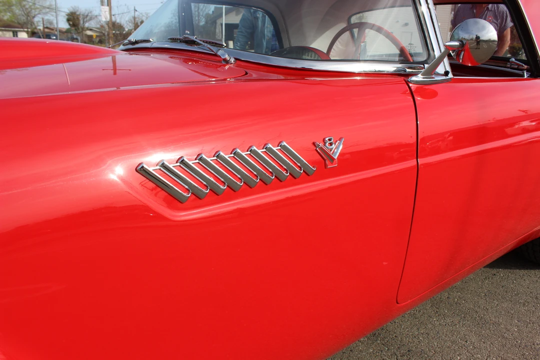 1955 Ford Thunderbird 1st Gen - Image 19 of 31