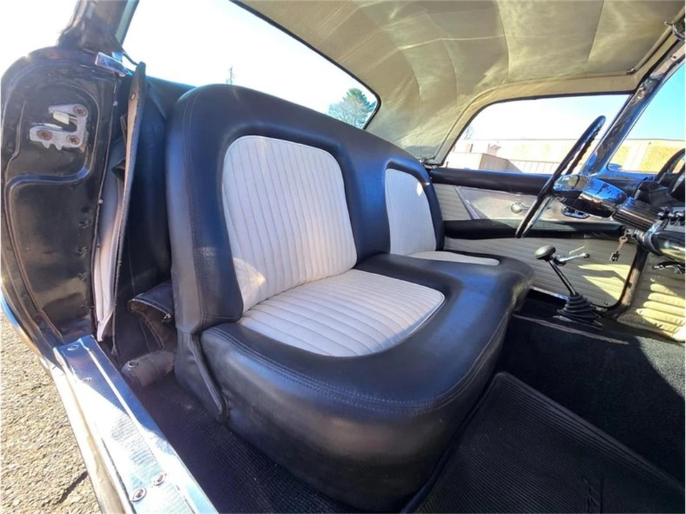 1955 Ford Thunderbird 1st Gen - Image 20 of 25