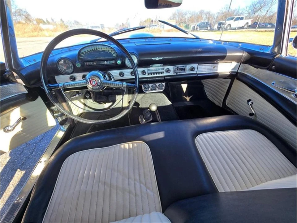 1955 Ford Thunderbird 1st Gen - Image 16 of 25