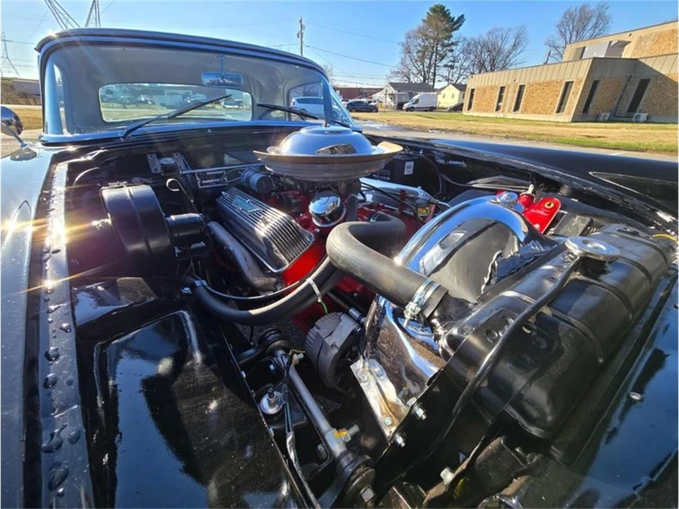 1955 Ford Thunderbird 1st Gen - Image 22 of 25