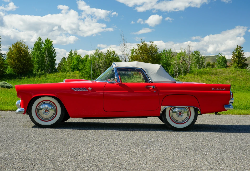 1955 Ford Thunderbird 1st Gen - Image 17 of 31