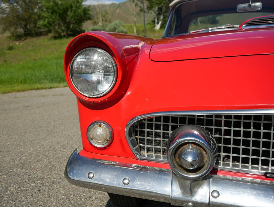 1955 Ford Thunderbird 1st Gen - Image 29 of 31