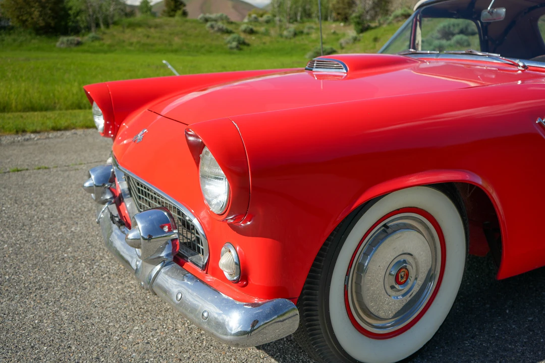 1955 Ford Thunderbird 1st Gen - Image 28 of 31