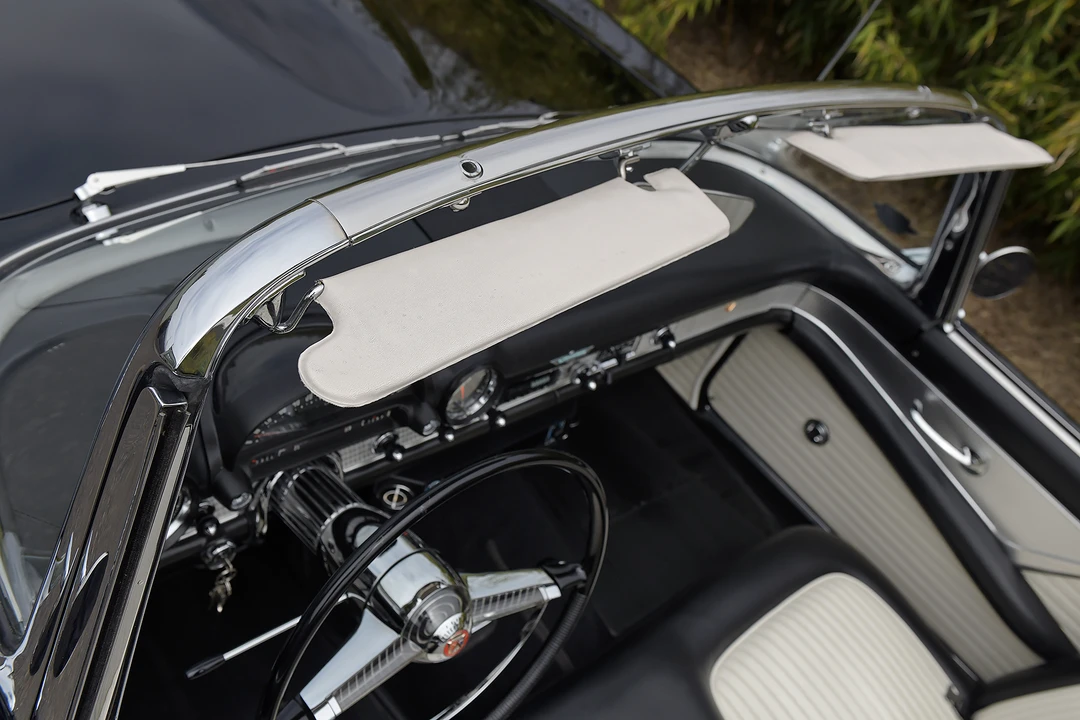1955 Ford Thunderbird 1st Gen - Image 20 of 31