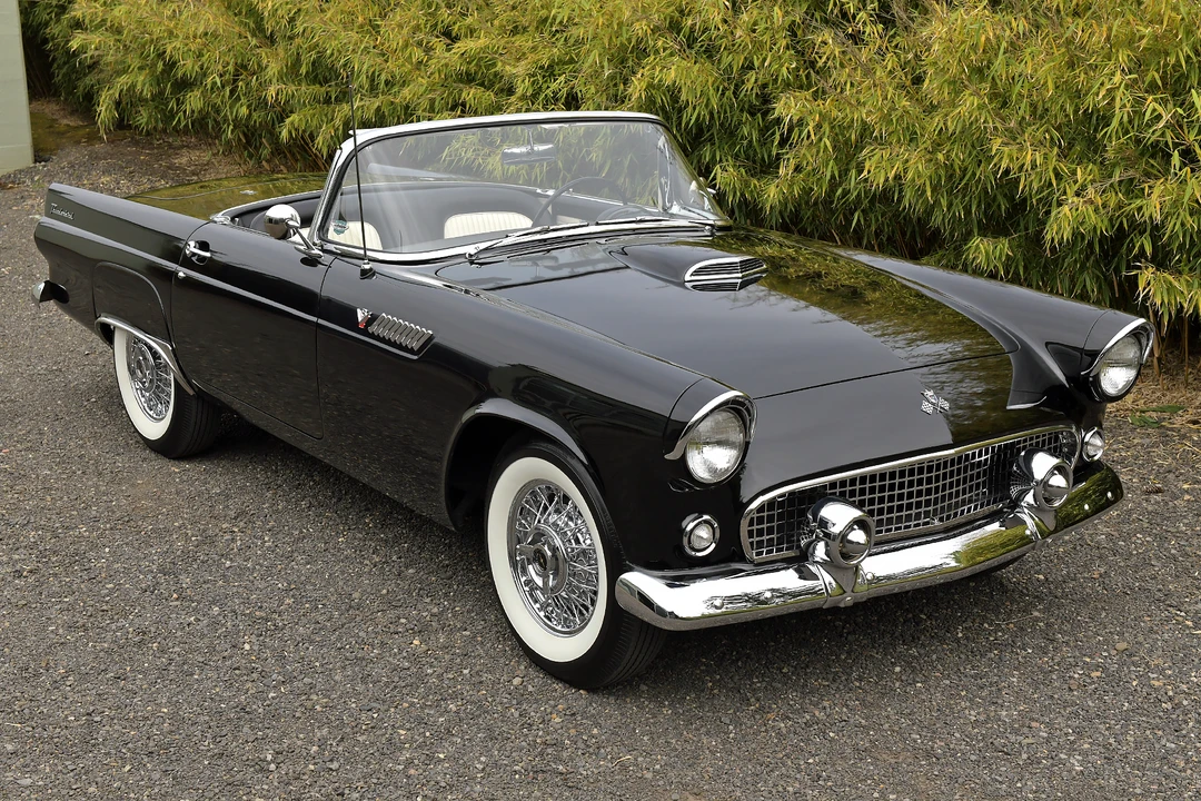 1955 Ford Thunderbird 1st Gen - Image 26 of 31
