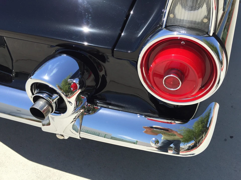 1955 Ford Thunderbird 1st Gen - Image 25 of 31