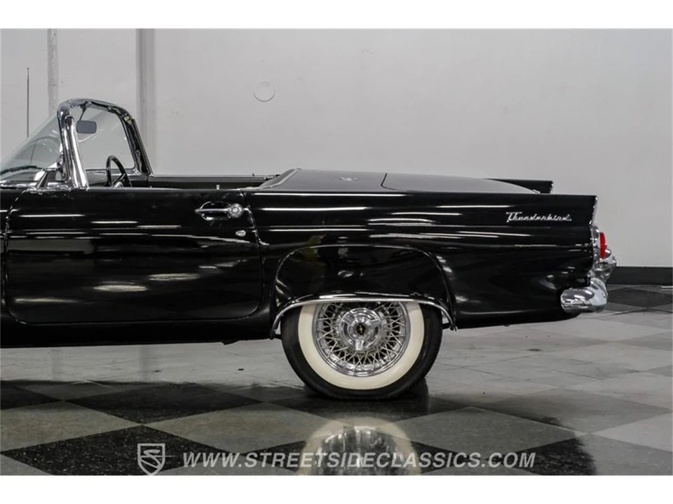 1955 Ford Thunderbird 1st Gen - Image 26 of 31