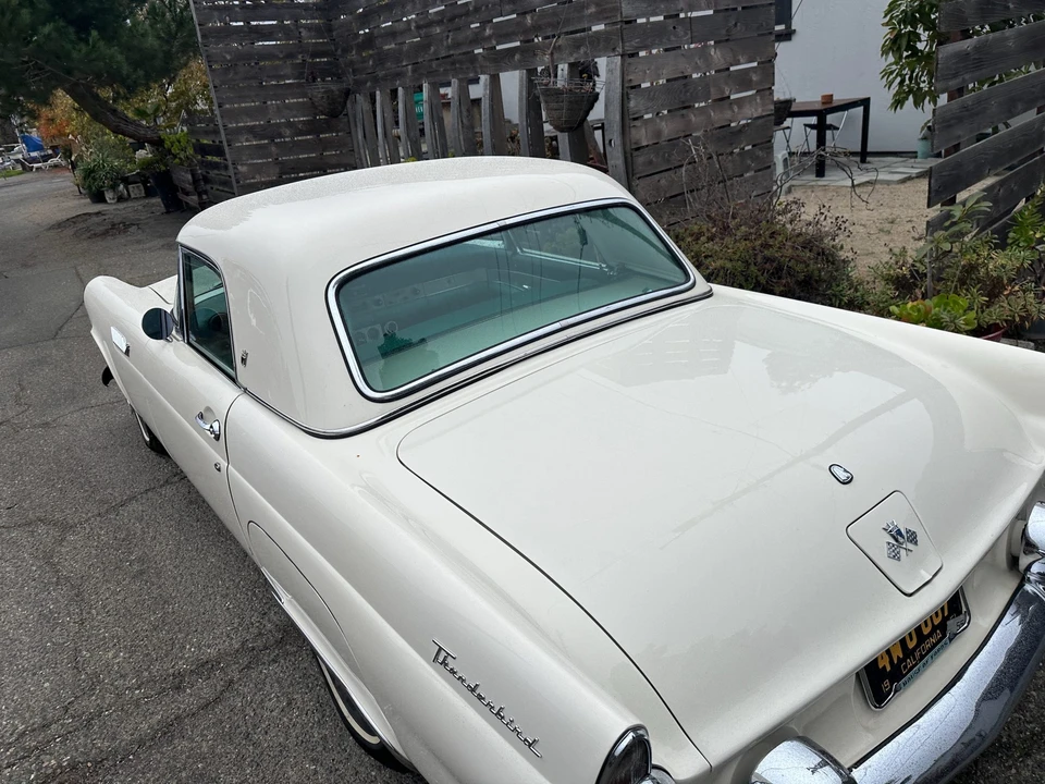 1955 Ford Thunderbird 1st Gen - Image 21 of 31