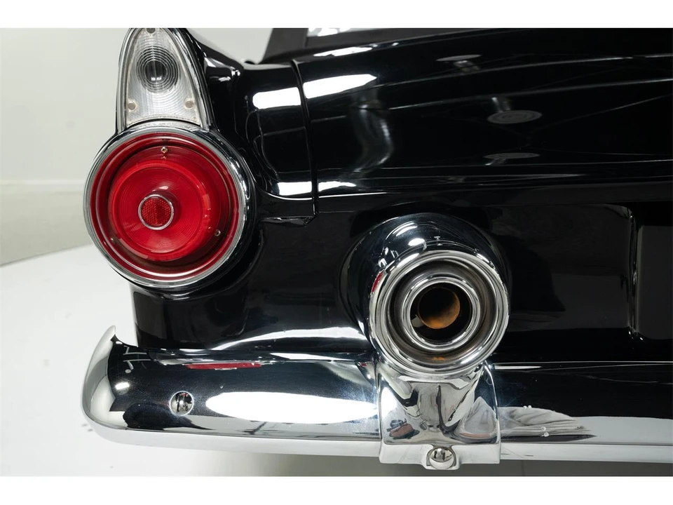 1955 Ford Thunderbird 1st Gen - Image 19 of 31
