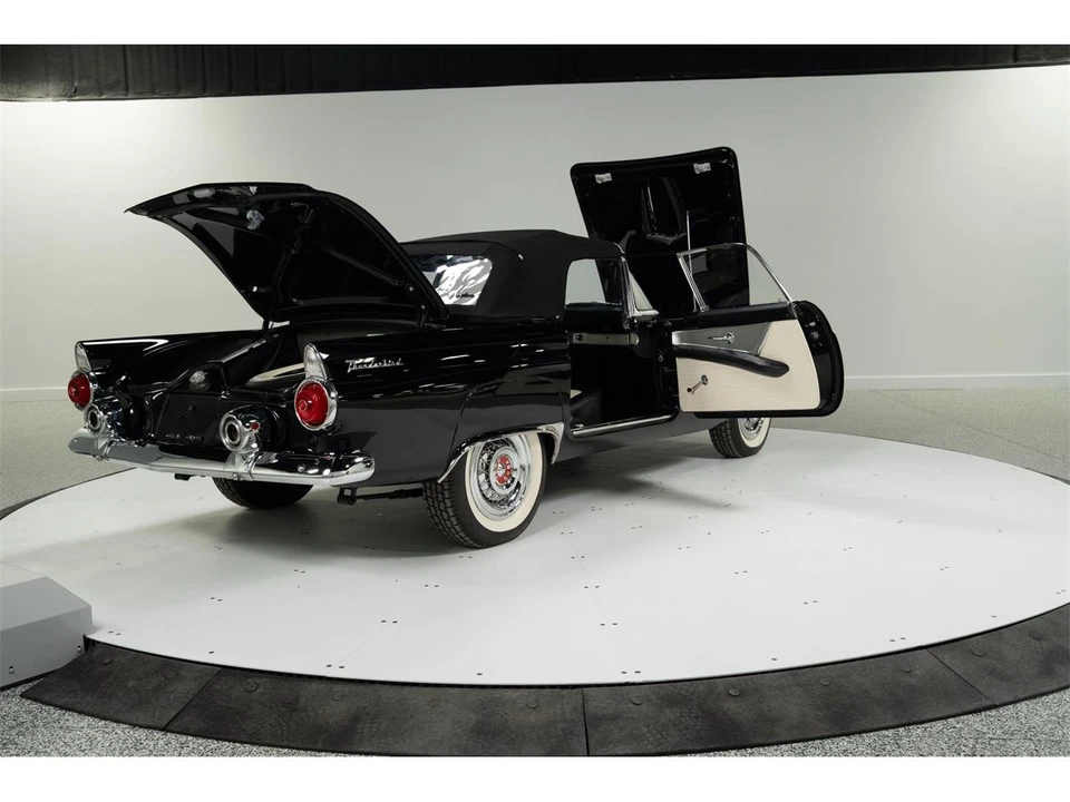 1955 Ford Thunderbird 1st Gen - Image 28 of 31